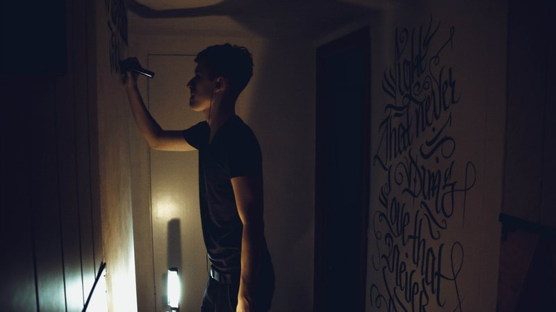 «Красивый почерк» современного искусства