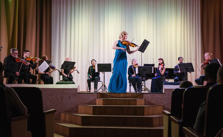 «Только в Архангельске тебя заваливают цветами»