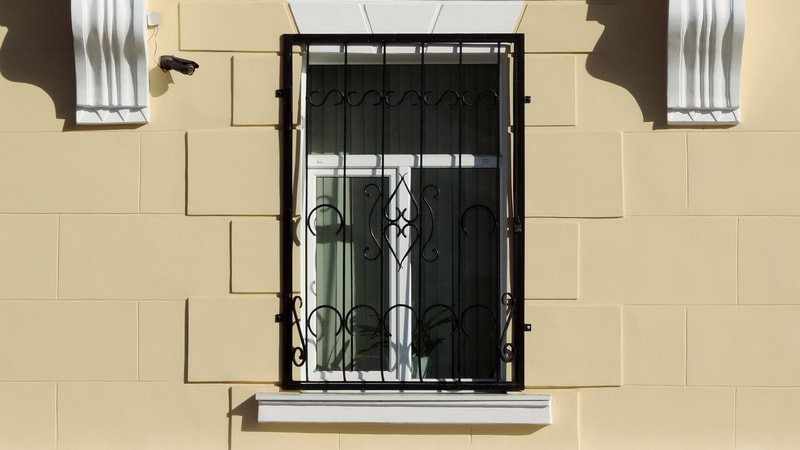 Угадай здание по окну