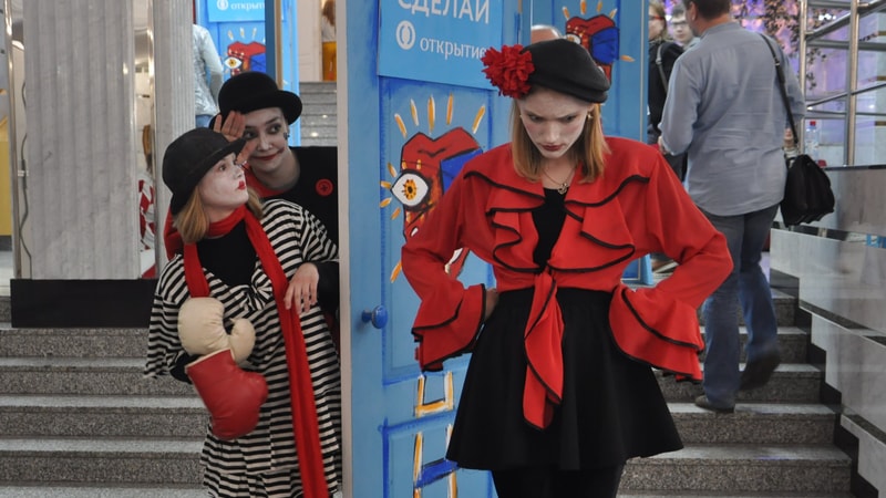 ​«От прикосновения к искусству мы становимся чуть-чуть лучше»