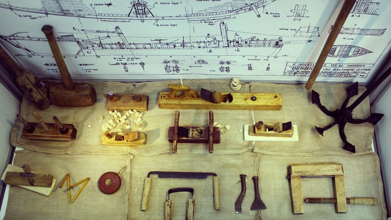 В Морском музее открыли выставку о чуде инженерной мысли и кораблестроении